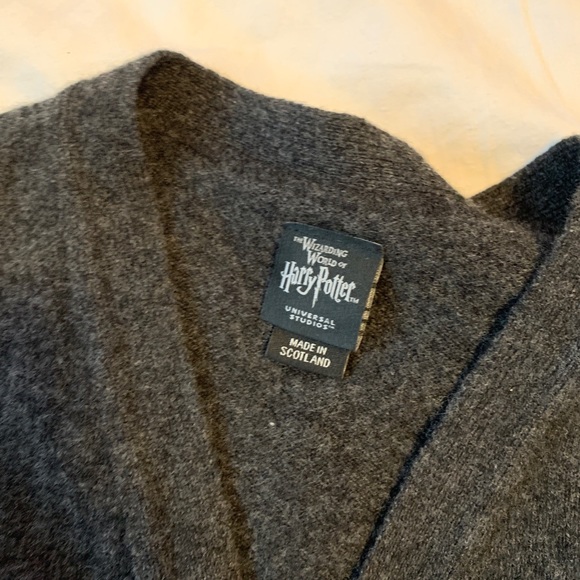 Dark Gray Hufflepuff Cardigan - Picture 2 of 2